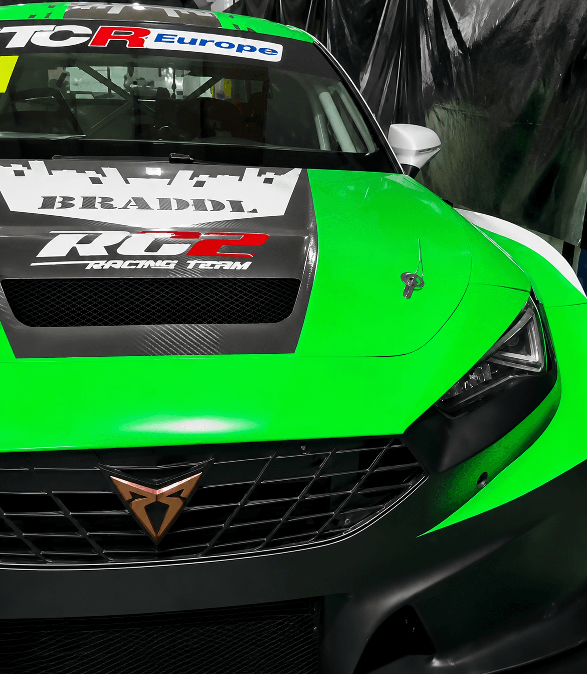 Test Cupra TCR